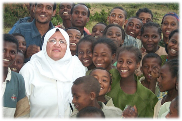 Safaa Kumari with youth Safaa Kumari with youth
