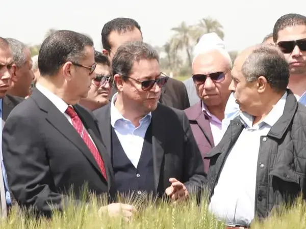 From left: HE Hany Abdel-Gaber, the Governor of Beni Suef; Mr. Aly Abousabaa, Director General of ICARDA; and HE Azzedeen Abusett, Minister of Agriculture and Land Reclamation