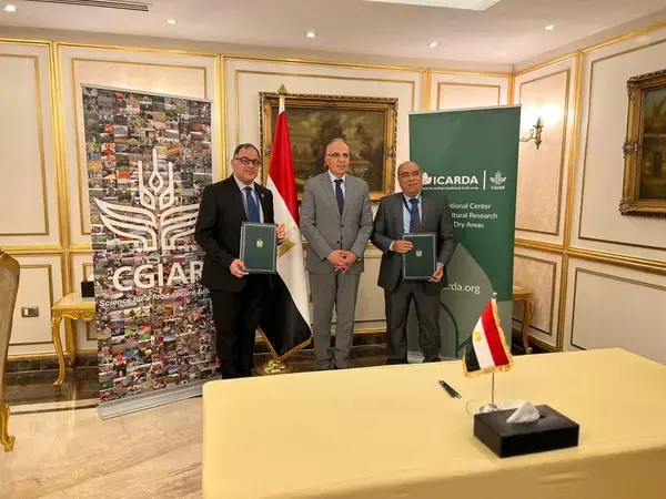 Vinay Nangia (Left), H.EHani Sewilam, Minister of Water Resources and Irrigation, Walid Hakiki, Head of the Planning Sector, MWRI