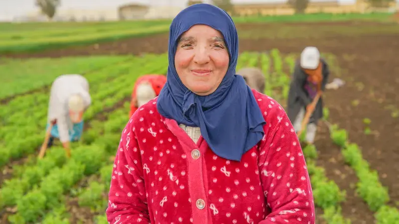 Women farmers working in the field. Photo: Adnane Azizi/ICARDA